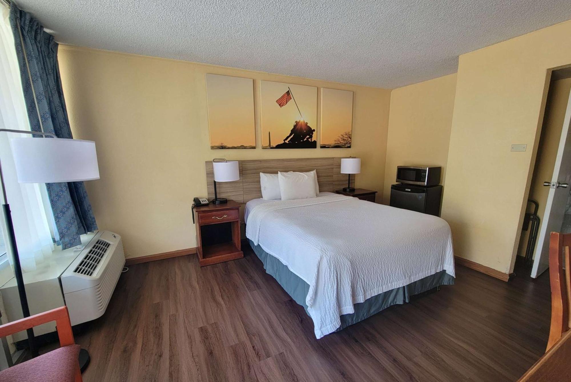 Days By Wyndham South 2* Alexandria