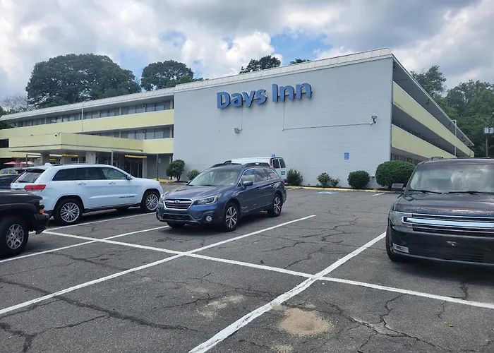 Days Inn By Wyndham Alexandria South
