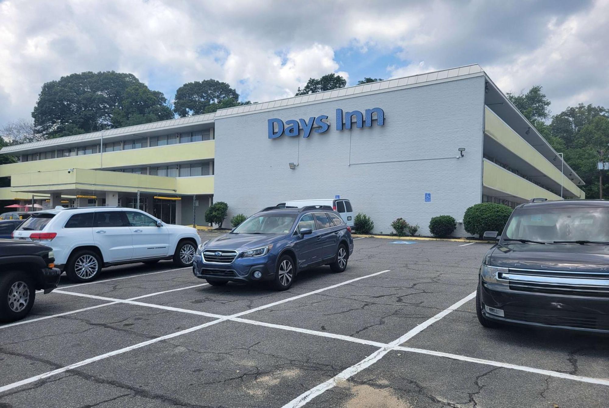 Hotel Days By Wyndham South